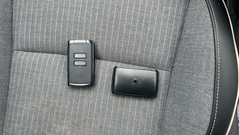 Renault Clio 1.0 TCe 90 Techno 5dr Petrol Hatchback